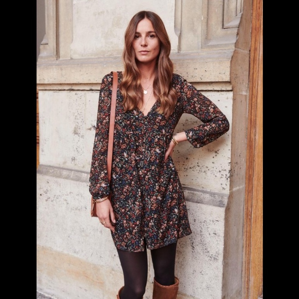Rare Sézane Carina dress Black Foliage print